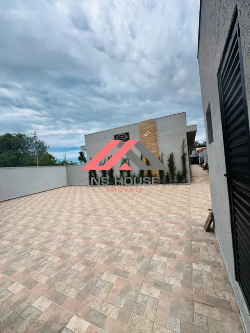 Foto 6 de Casa com 2 quartos à venda, 75m2 em Itanhaem - SP