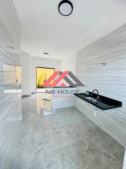 Foto 1 de Casa com 2 quartos à venda, 75m2 em Itanhaem - SP