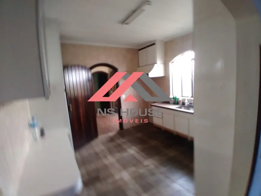 Foto 9 de Casa com 5 quartos à venda, 280m2 em Jardim São Caetano, Sao Caetano Do Sul - SP