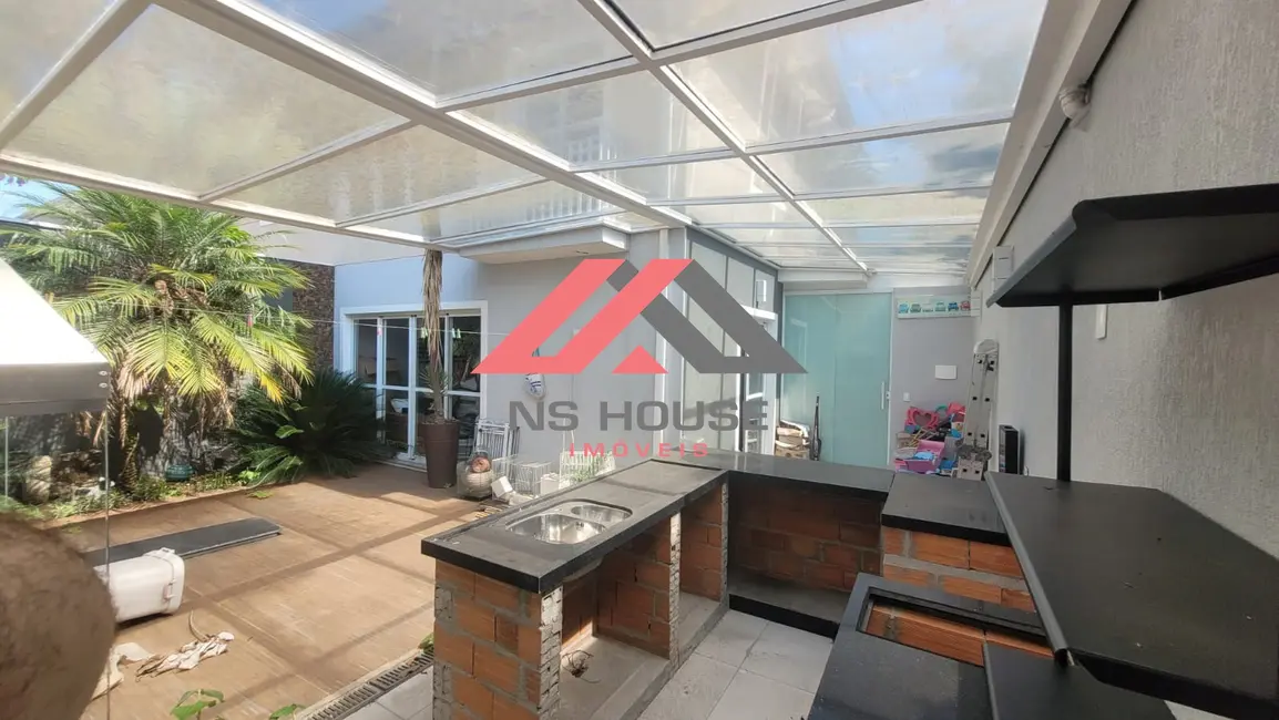 Foto 1 de Casa de Condomínio com 3 quartos à venda, 246m2 em Demarchi, Sao Bernardo Do Campo - SP