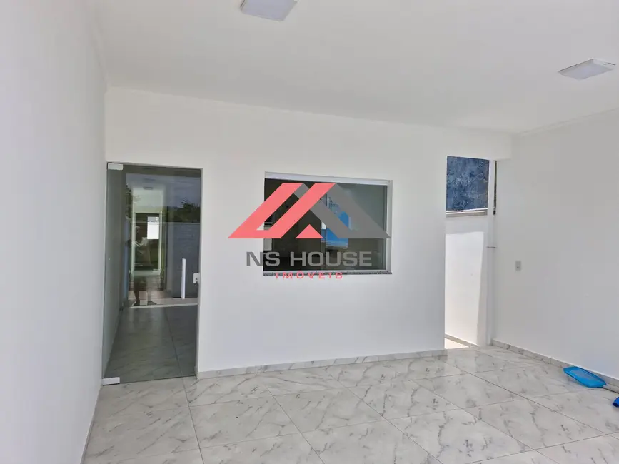 Foto 3 de Casa com 2 quartos à venda, 85m2 em Peruibe - SP