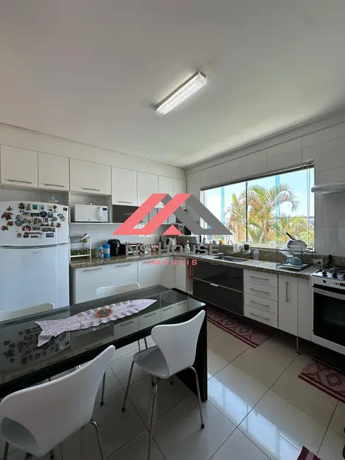 Foto 5 de Casa com 3 quartos à venda, 173m2 em Demarchi, Sao Bernardo Do Campo - SP