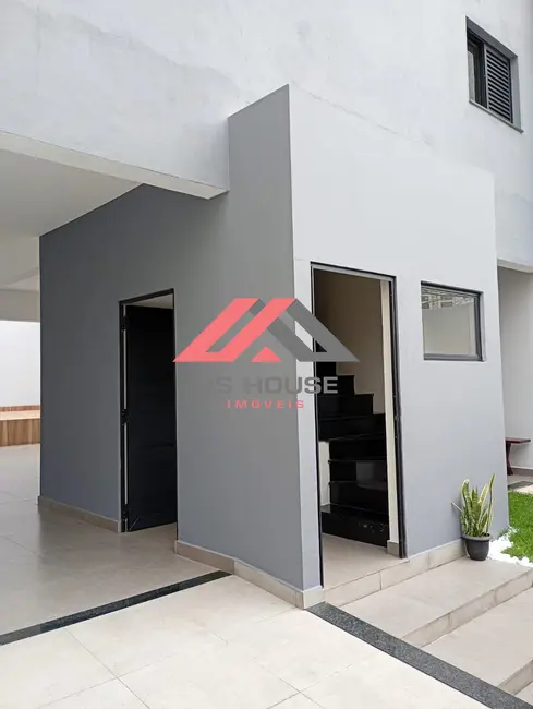 Foto 1 de Casa com 3 quartos à venda, 220m2 em Barcelona, Sao Caetano Do Sul - SP