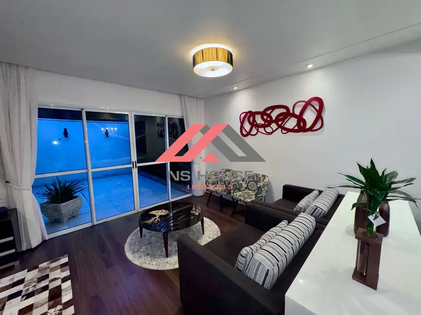 Foto 2 de Casa de Condomínio com 4 quartos à venda, 180m2 em Demarchi, Sao Bernardo Do Campo - SP