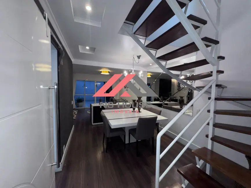 Foto 3 de Casa de Condomínio com 4 quartos à venda, 180m2 em Demarchi, Sao Bernardo Do Campo - SP