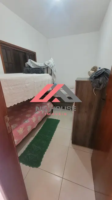 Foto 9 de Casa com 4 quartos à venda, 160m2 em Peruibe - SP
