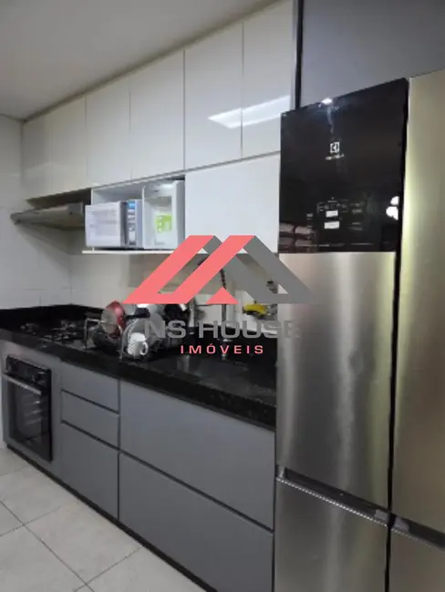 Foto 1 de Casa com 4 quartos à venda, 200m2 em Jardim Monções, Santo Andre - SP