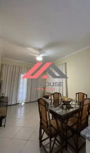 Foto 3 de Casa com 2 quartos à venda, 80m2 em Itanhaem - SP