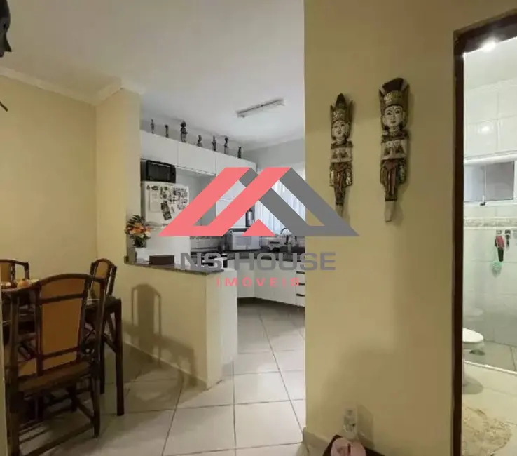 Foto 6 de Casa com 2 quartos à venda, 80m2 em Itanhaem - SP
