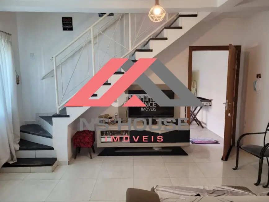 Casa com 4 quartos à venda, 136m2 em Nova Gerty, Sao Caetano Do Sul - SP - imagem 1 Foto 1 de Casa com 4 quartos à venda, 136m2 em Nova Gerty, Sao Caetano Do Sul - SP