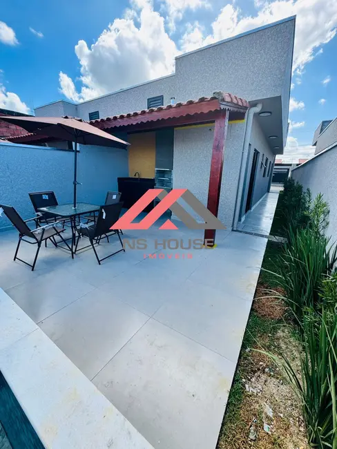 Foto 3 de Casa com 3 quartos à venda, 96m2 em Itanhaem - SP