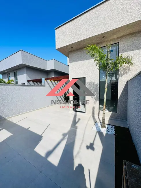 Foto 2 de Casa com 3 quartos à venda, 96m2 em Itanhaem - SP
