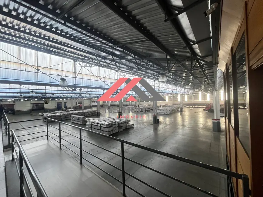 Armazém / Galpão à venda e para alugar, 10200m2 em Centro, Diadema - SP - imagem 5 Foto 5 de Armazém / Galpão à venda e para alugar, 10200m2 em Centro, Diadema - SP