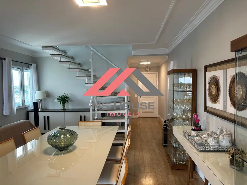 Apartamento com 3 quartos à venda, 150m2 em Rudge Ramos, Sao Bernardo Do Campo - SP - imagem 4 Foto 4 de Apartamento com 3 quartos à venda, 150m2 em Rudge Ramos, Sao Bernardo Do Campo - SP