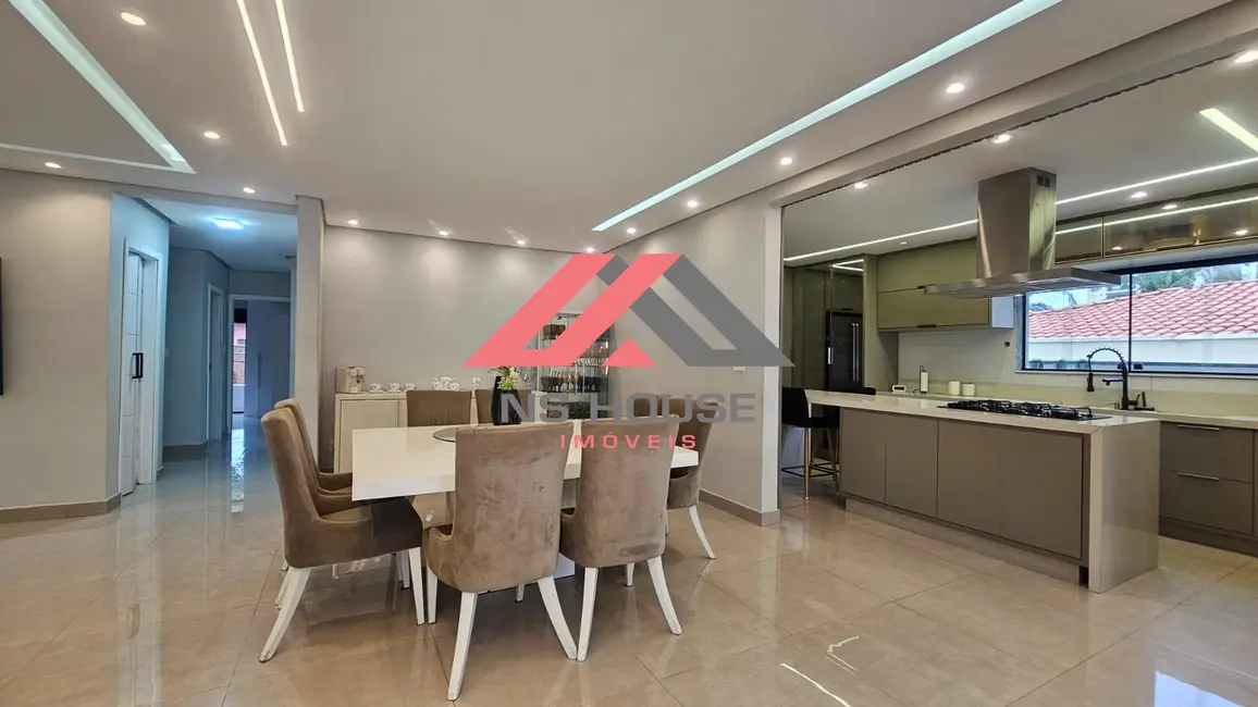 Casa com 3 quartos à venda, 350m2 em Jardim São Caetano, Sao Caetano Do Sul - SP - imagem 8 Foto 8 de Casa com 3 quartos à venda, 350m2 em Jardim São Caetano, Sao Caetano Do Sul - SP