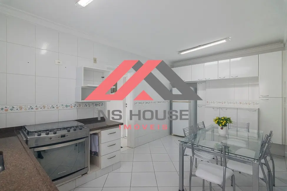 Foto 8 de Apartamento com 4 quartos para alugar, 140m2 em Santo Antônio, Sao Caetano Do Sul - SP