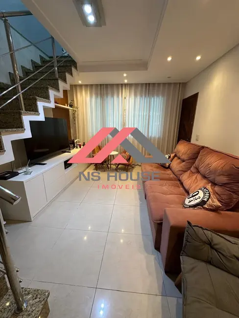 Casa com 4 quartos à venda, 225m2 em Osvaldo Cruz, Sao Caetano Do Sul - SP - imagem 3 Foto 3 de Casa com 4 quartos à venda, 225m2 em Osvaldo Cruz, Sao Caetano Do Sul - SP