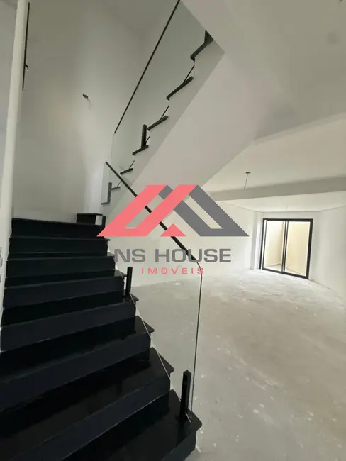 Casa com 3 quartos à venda, 185m2 em Olímpico, Sao Caetano Do Sul - SP - imagem 9 Foto 9 de Casa com 3 quartos à venda, 185m2 em Olímpico, Sao Caetano Do Sul - SP