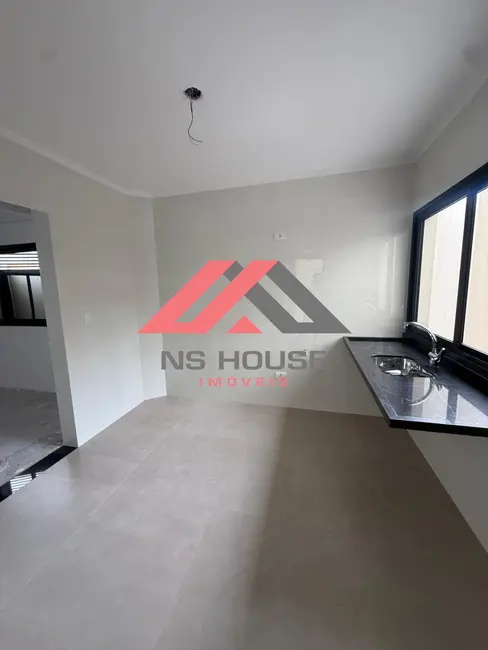 Casa com 3 quartos à venda, 185m2 em Olímpico, Sao Caetano Do Sul - SP - imagem 5 Foto 5 de Casa com 3 quartos à venda, 185m2 em Olímpico, Sao Caetano Do Sul - SP