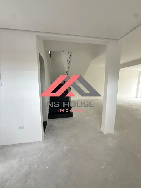Casa com 3 quartos à venda, 185m2 em Olímpico, Sao Caetano Do Sul - SP - imagem 3 Foto 3 de Casa com 3 quartos à venda, 185m2 em Olímpico, Sao Caetano Do Sul - SP