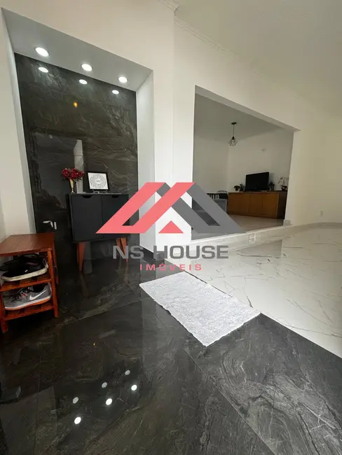 Casa com 4 quartos à venda, 255m2 em Santa Paula, Sao Caetano Do Sul - SP - imagem 6 Foto 6 de Casa com 4 quartos à venda, 255m2 em Santa Paula, Sao Caetano Do Sul - SP