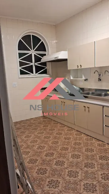 Casa com 5 quartos à venda e para alugar, 260m2 em Jardim São Caetano, Sao Caetano Do Sul - SP - imagem 9 Foto 9 de Casa com 5 quartos à venda e para alugar, 260m2 em Jardim São Caetano, Sao Caetano Do Sul - SP