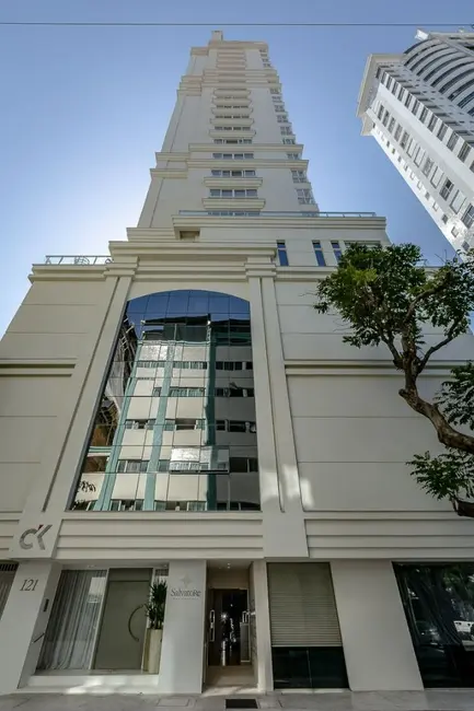 Apartamento com 3 quartos à venda, 123m2 em Centro, Balneario Camboriu - SC - imagem 4 Foto 4 de Apartamento com 3 quartos à venda, 123m2 em Centro, Balneario Camboriu - SC