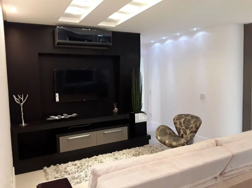 Foto 3 de Apartamento com 3 quartos à venda, 128m2 em Centro, Balneario Camboriu - SC