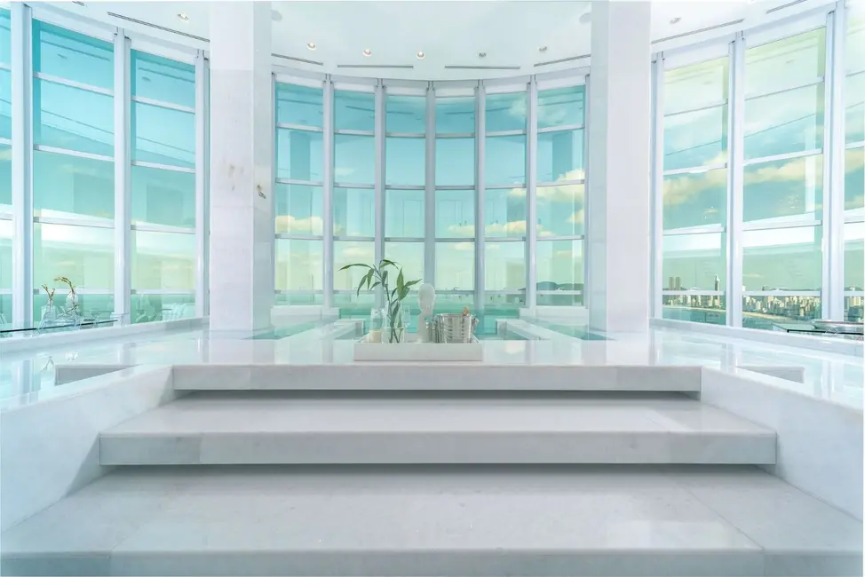 Cobertura com 3 quartos à venda, 835m2 em Centro, Balneario Camboriu - SC - imagem 7 Foto 7 de Cobertura com 3 quartos à venda, 835m2 em Centro, Balneario Camboriu - SC