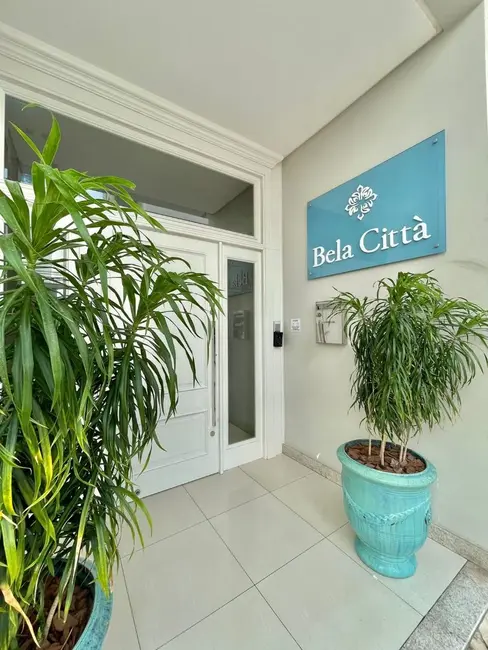 Apartamento com 3 quartos à venda, 260m2 em Centro, Balneario Camboriu - SC - imagem 4 Foto 4 de Apartamento com 3 quartos à venda, 260m2 em Centro, Balneario Camboriu - SC