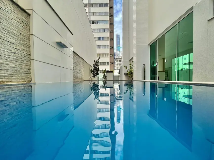 Apartamento com 3 quartos à venda, 260m2 em Centro, Balneario Camboriu - SC - imagem 6 Foto 6 de Apartamento com 3 quartos à venda, 260m2 em Centro, Balneario Camboriu - SC