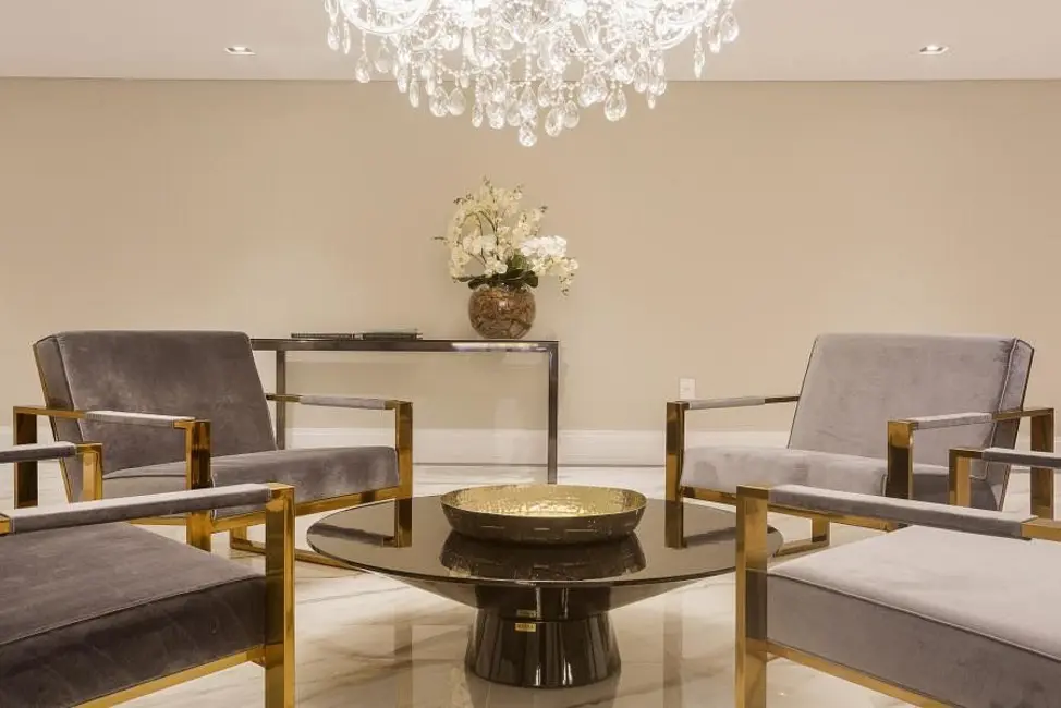 Apartamento com 3 quartos à venda, 151m2 em Centro, Balneario Camboriu - SC - imagem 6 Foto 6 de Apartamento com 3 quartos à venda, 151m2 em Centro, Balneario Camboriu - SC