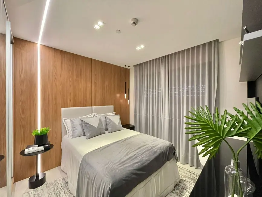 Apartamento com 4 quartos à venda, 182m2 em Centro, Balneario Camboriu - SC - imagem 4 Foto 4 de Apartamento com 4 quartos à venda, 182m2 em Centro, Balneario Camboriu - SC