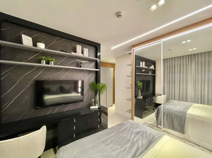 Apartamento com 4 quartos à venda, 182m2 em Centro, Balneario Camboriu - SC - imagem 6 Foto 6 de Apartamento com 4 quartos à venda, 182m2 em Centro, Balneario Camboriu - SC