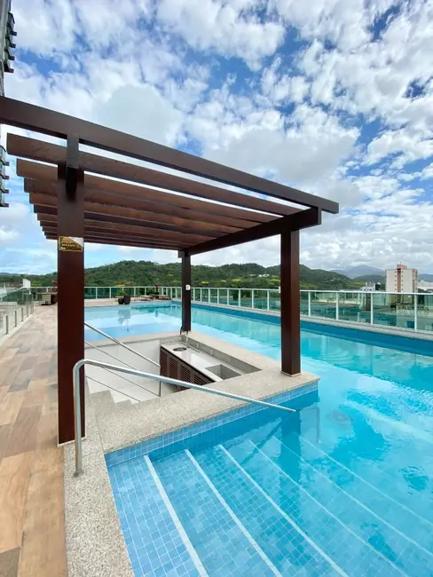 Apartamento com 3 quartos à venda, 139m2 em Centro, Balneario Camboriu - SC - imagem 4 Foto 4 de Apartamento com 3 quartos à venda, 139m2 em Centro, Balneario Camboriu - SC