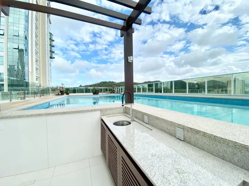 Apartamento com 3 quartos à venda, 139m2 em Centro, Balneario Camboriu - SC - imagem 9 Foto 9 de Apartamento com 3 quartos à venda, 139m2 em Centro, Balneario Camboriu - SC