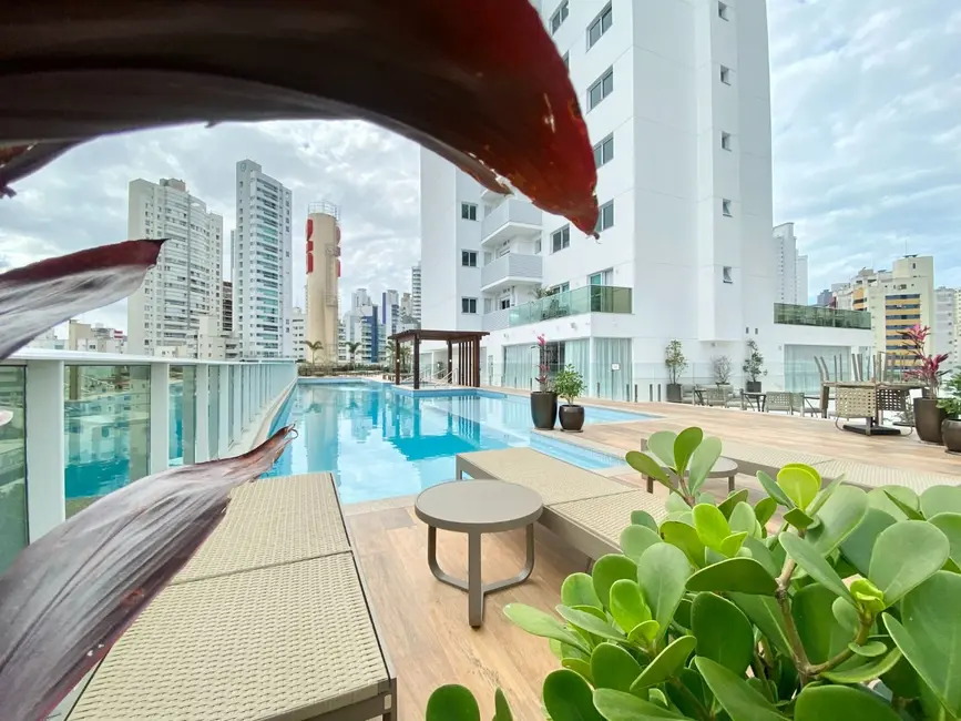 Apartamento com 3 quartos à venda, 139m2 em Centro, Balneario Camboriu - SC - imagem 6 Foto 6 de Apartamento com 3 quartos à venda, 139m2 em Centro, Balneario Camboriu - SC