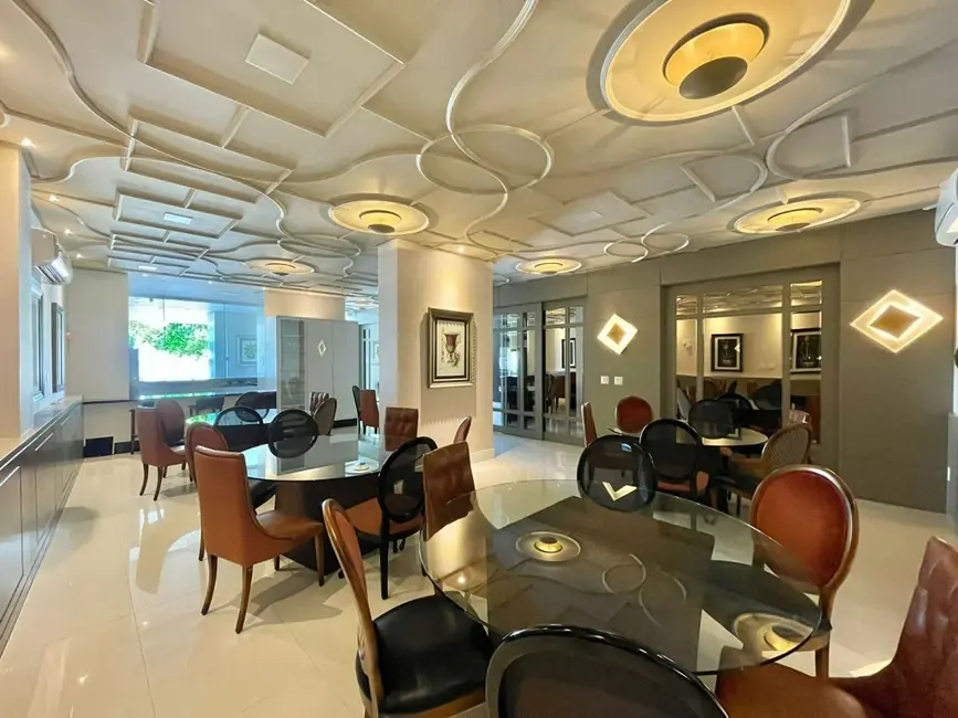 Foto 2 de Cobertura com 7 quartos à venda, 650m2 em Balneario Camboriu - SC