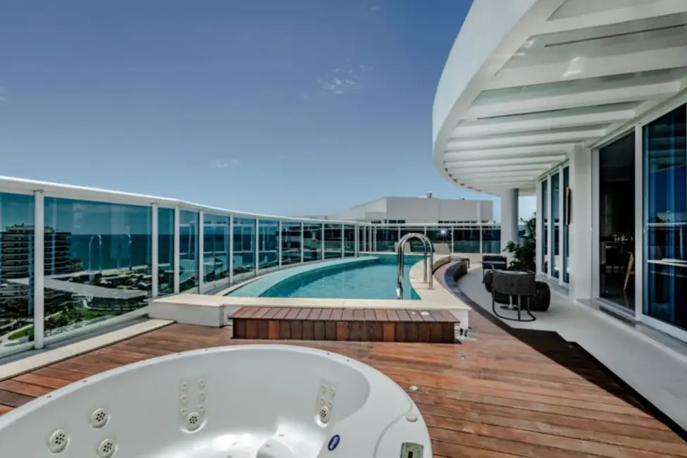 Foto 9 de Cobertura com 5 quartos à venda, 1082m2 em Itajai - SC