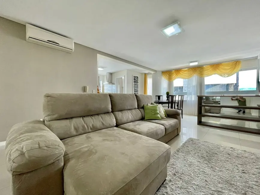 Foto 2 de Apartamento com 3 quartos à venda, 266m2 em Centro, Balneario Camboriu - SC