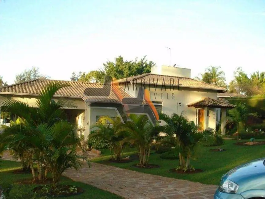 Foto 3 de Casa de Condomínio com 3 quartos à venda, 2400m2 em Condomínio Monte Belo, Salto - SP