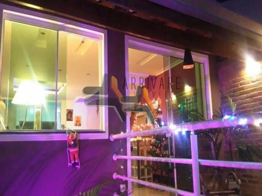 Foto 5 de Casa com 3 quartos à venda, 340m2 em Jardim Celani, Salto - SP