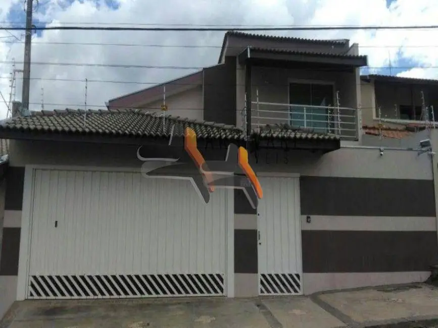 Foto 2 de Casa com 3 quartos à venda, 340m2 em Jardim Celani, Salto - SP