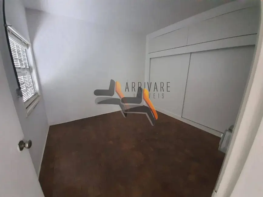 Casa com 3 quartos para alugar, 536m2 em Centro, Salto - SP - imagem 5 Foto 5 de Casa com 3 quartos para alugar, 536m2 em Centro, Salto - SP