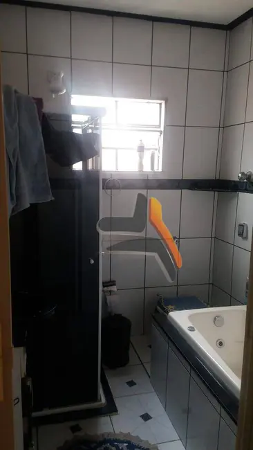 Foto 2 de Casa com 2 quartos à venda, 300m2 em Jardim Saltense, Salto - SP