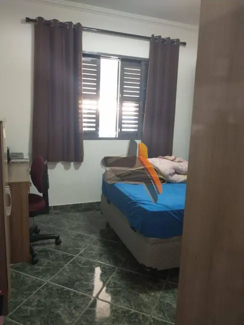 Foto 3 de Casa com 2 quartos à venda, 125m2 em Jardim Santo Antônio, Salto - SP