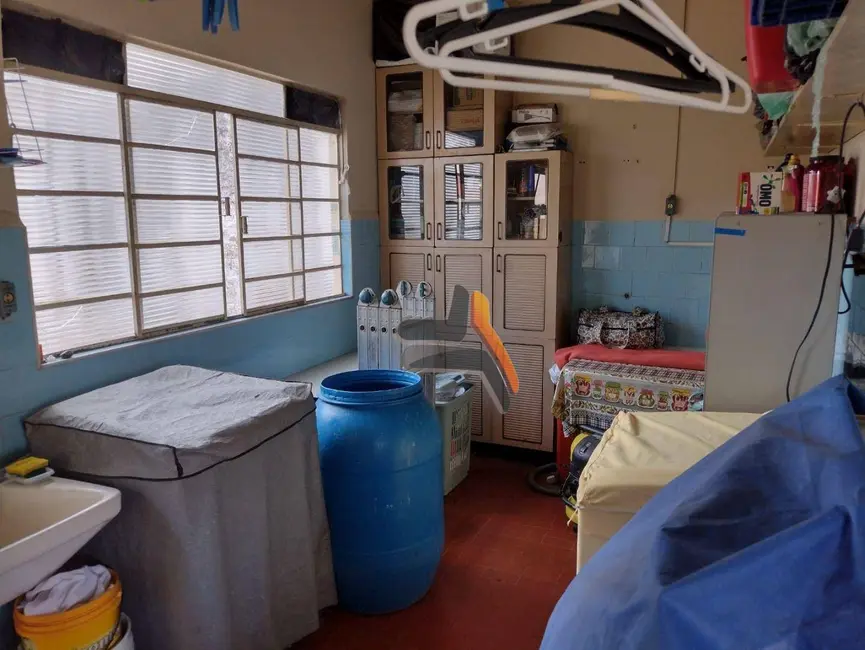 Foto 9 de Casa com 2 quartos à venda, 450m2 em Vila Nova, Salto - SP