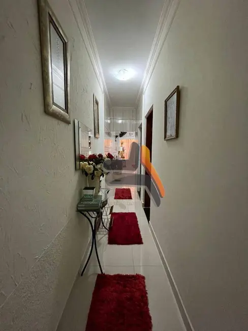 Foto 9 de Sobrado com 4 quartos à venda, 195m2 em Jardim Santa Marta, Salto - SP