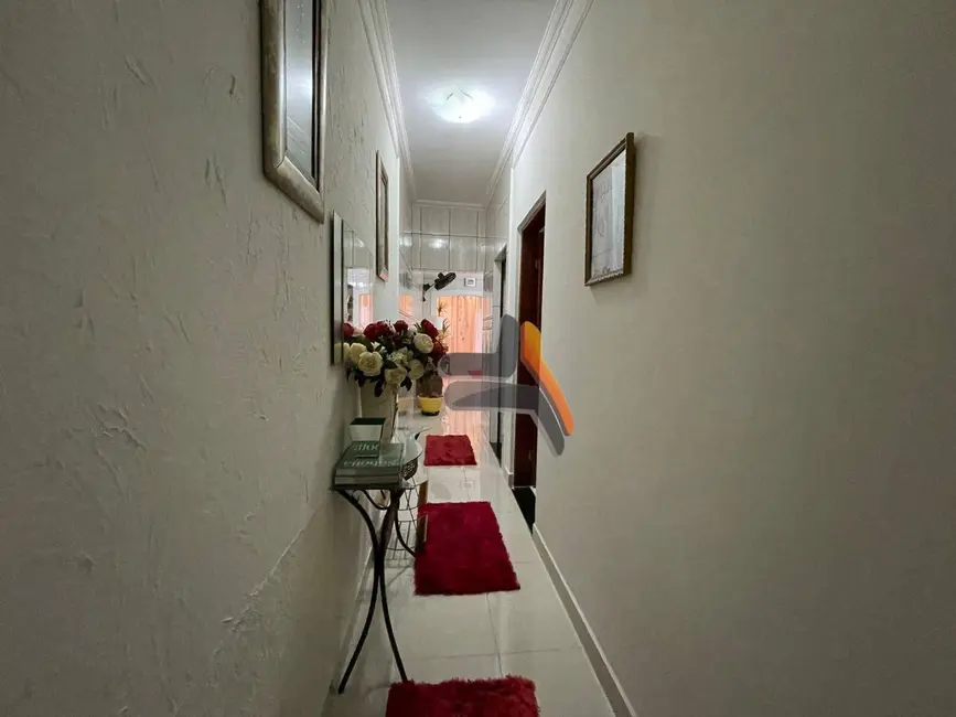 Foto 8 de Sobrado com 4 quartos à venda, 195m2 em Jardim Santa Marta, Salto - SP