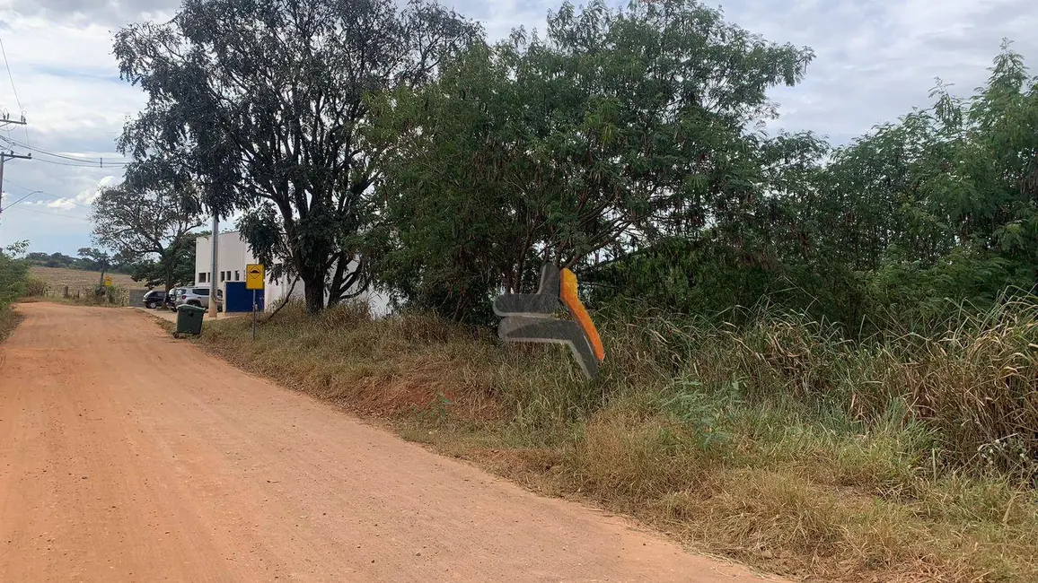 Foto 3 de Sala Comercial à venda, 5335m2 em Olaria, Salto - SP